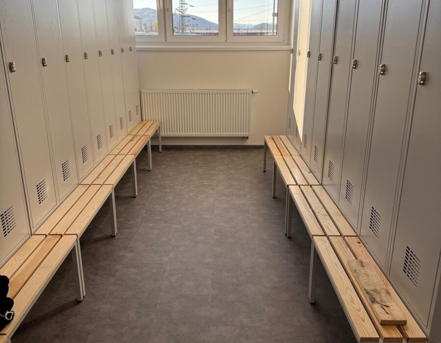 Montáž dverí a vinylovej SPC podlahy – Metsä Tissue, Žilina